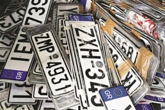 Αίγιο: Ιδιοκτήτρια παντοπωλείου συνελήφθη για 5.000 κροτίδες!