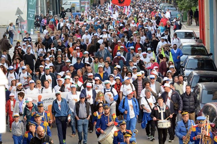 Πάτρα: Συνεχίζει προς Αίγιο η πορεία κατά της ανεργίας- Συμμετέχει ο Μητροπολίτης Πατρών κ.κ. Χρυσόστομος - ΔΕΙΤΕ ΝΕΕΣ ΦΩΤΟΓΡΑΦΙΕΣ