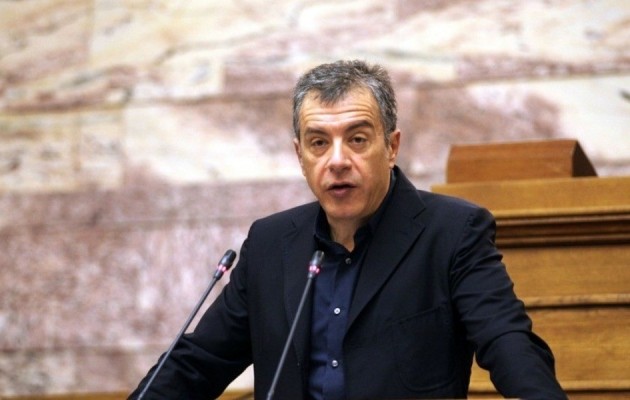 Θεοδωράκης: Τώρα παίζεται από την κυβέρνηση το "διαπραγματεύομαι σκληρά"