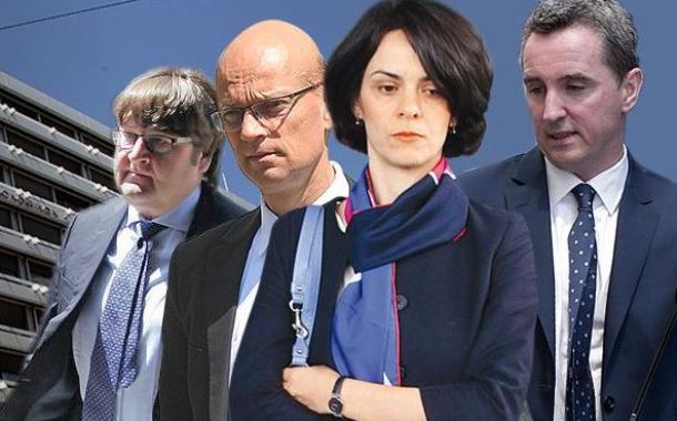 Νέα αλλαγή ώρας στο ραντεβού των Θεσμών με Τσακαλώτο - Σταθάκη - Κατρούγκαλο