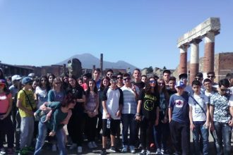 Πάτρα: Το Πειραματικό Γυμνάσιο αδελφοποιήθηκε με το σχολείο του Tiriolo της Ιταλίας - ΦΩΤΟΓΡΑΦΙΕΣ