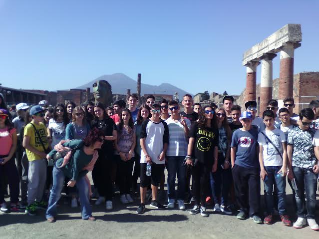 Πάτρα: Το Πειραματικό Γυμνάσιο αδελφοποιήθηκε με το σχολείο του Tiriolo της Ιταλίας - ΦΩΤΟΓΡΑΦΙΕΣ