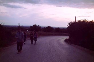 Και φέτος με τα πόδια για το τάμα στον Άγιο Νικόλαο στα Σπάτα - Αρκετοί Πατρινοί ξεκίνησαν από νωρίς το ταξίδι τους - ΔΕΙΤΕ ΦΩΤΟΓΡΑΦΙΕΣ