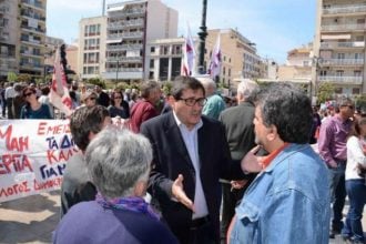 Ο Κ. Πελετίδης καλεί σε ξεσηκωμό τους εργαζόμενους και τους στηρίζει