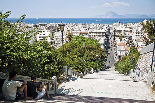 Πάτρα: Μεταμορφώνονται Άνω και Κάτω Πόλη με πεζοδρομήσεις - Πεζόδρομος και η Μαιζώνος