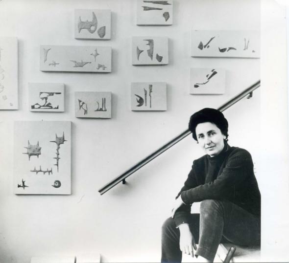 Απεβιώσε η γλύπτρια Άλεξ Μυλωνά