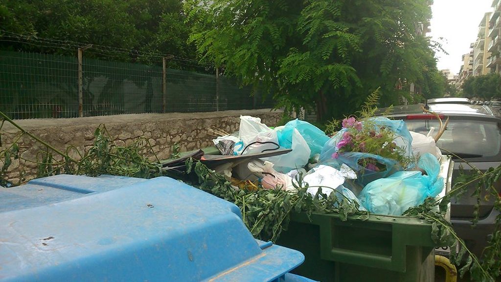 Μην κατεβάζετε σκουπίδια τις επόμενες δύο ημέρες - Έκκληση της Αντιδημαρχίας Καθαριότητας του Δήμου Πατρέων