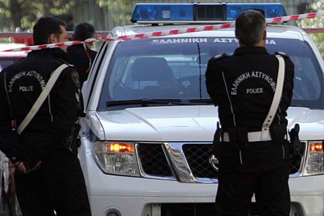 Αγρίνιο: Βγήκαν μαχαίρια έξω από νυχτερινό κέντρο στο Δοκίμι - 24χρονος επιτέθηκε σε 31χρονο