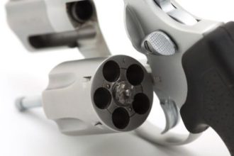 Πυροβόλησαν το Διοικητή του νοσοκομείου της Νίκαιας