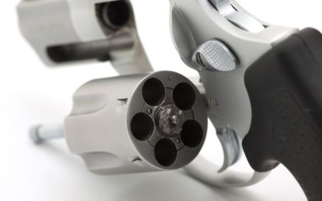 Πυροβόλησαν το Διοικητή του νοσοκομείου της Νίκαιας