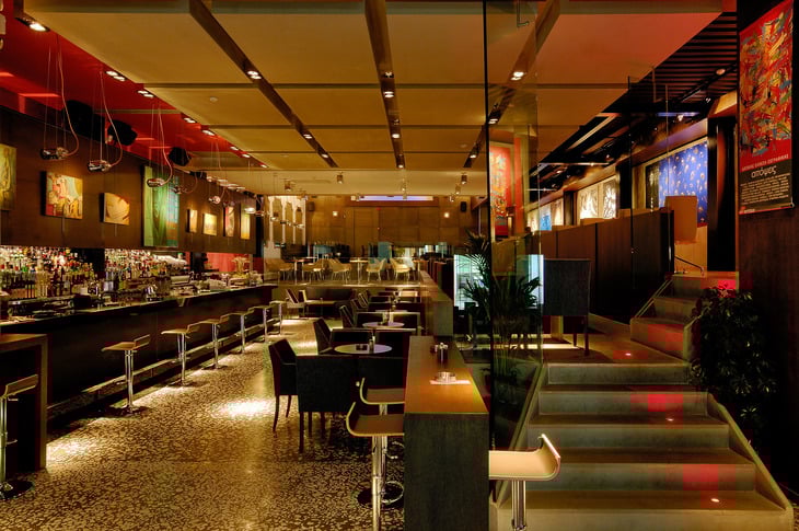 Πάτρα: "Λουκέτο" σε μια ακόμη μεγάλη επιχείρηση στο κέντρο της πόλης - Τί λέει ο ιδιοκτήτης του πολυχώρου