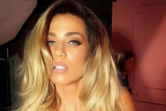 Η Στικούδη με μαγιώ ...βάζει φωτιές ΦΩΤΟ