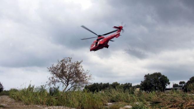 Ασθενοφόρα λόγω κρίσης τα πυροσβεστικά ελικόπτερα