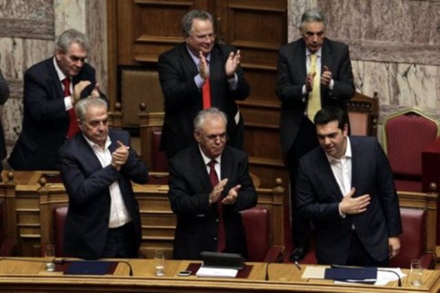 Τι θα πει ο Τσίπρας στη Βουλή για ασφαλιστικό και αξιολόγηση