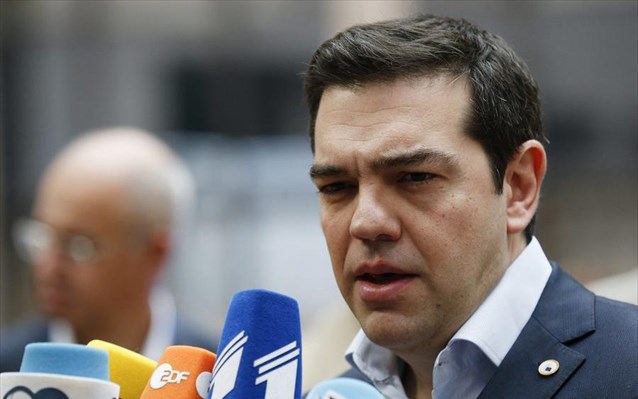 Guardian: Ο Τσίπρας απειλεί με νέο καλοκαίρι χάους, ζητώντας καλύτερη συμφωνία