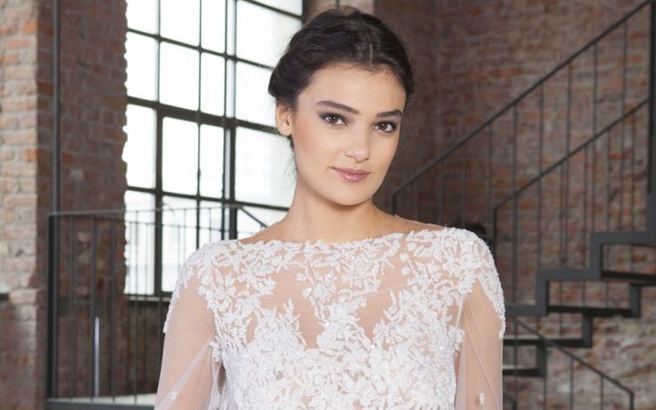 Η πρώην Μις Τουρκία στο στόχαστρο του Ερντογάν