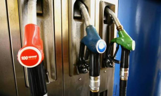 Κλειστά σήμερα Κυριακή τα βενζινάδικα
