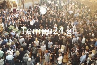 Στη γειτονιά των αγγέλων η μικρή Νίκη - Πλήθος κόσμου στην κηδεία της - Θρήνος για την κόρη του Νίκου Νικολόπουλου και της Τασίας Μανωλοπούλου - ΦΩΤΟΓΡΑΦΙΕΣ και ΒΙΝΤΕΟ