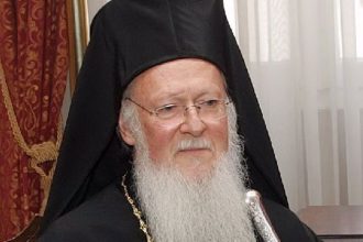 Βαρθολομαίος: Εκκλησία και Πολιτεία ενδιαφέρονται για τη βελτίωση των συνθηκών ζωής του ανθρώπου