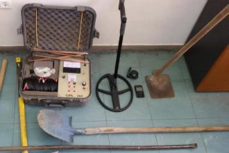 Aχαϊα: Προφυλακίστηκαν οι τρεις από τους πέντε λαθρανασκαφείς που εντοπίστηκαν στους Καμενιάνους