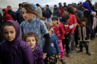 Πώς θα ενταχθούν 22.000 παιδιά πρόσφυγες στο ελληνικό εκπαιδευτικό σύστημα;