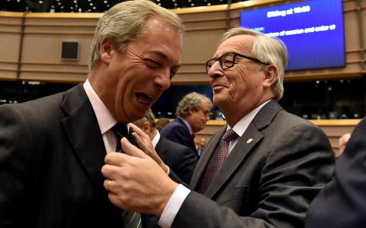 Ζαν Κλόντ Γιούνκερ: Απαγόρευσα στους Επιτρόπους κάθε συζήτηση με Βρετανούς