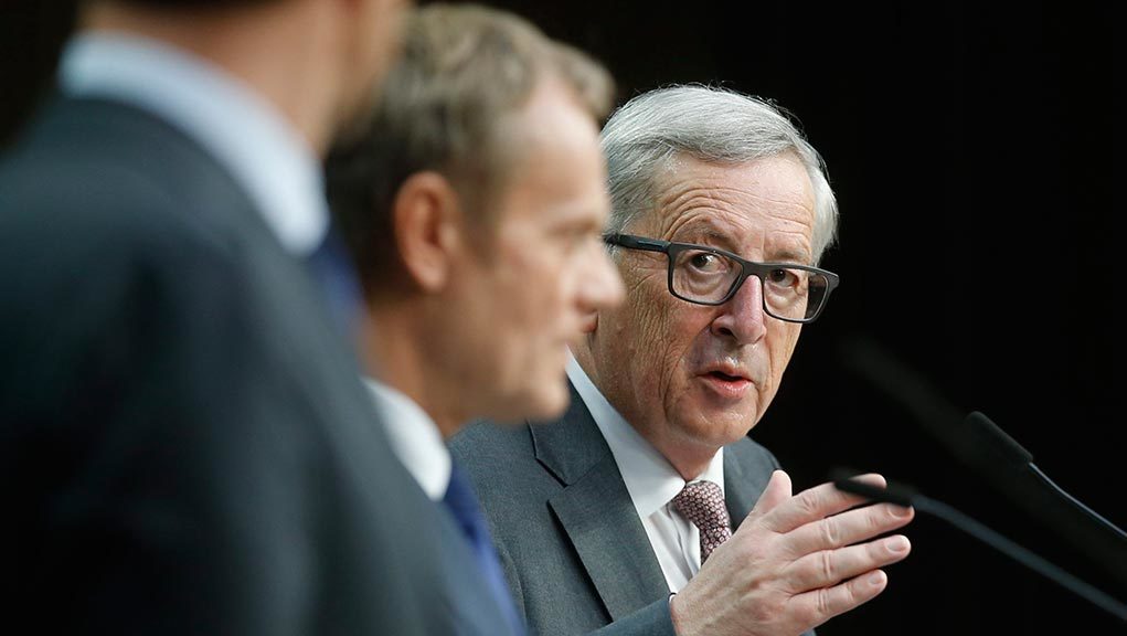 Ξεκάθαρο μήνυμα από ΕΕ: Καμία διαπραγμάτευση με το Λονδίνο μέχρι την εκκίνηση της διαδικασίας εξόδου