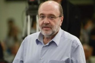 Τρύφων Αλεξιάδης - Πάτρα: Η ελληνική οικονομία μπαίνει σε μια νέα περιοδο