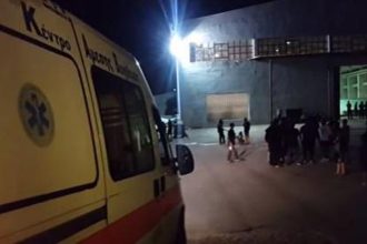 Ένταση και μαχαιρώματα στο κέντρο φιλοξενίας προσφύγων στο Ωραιόκαστρο - ΒΙΝΤΕΟ