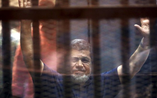 Αίγυπτος: Ισόβια στον Ισλαμιστή πρώην πρόεδρο Μοχάμεντ Μόρσι