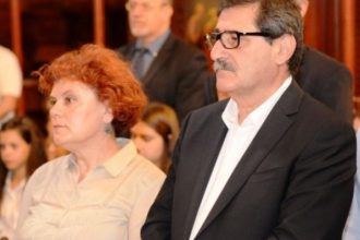 Πάτρα: Πελετίδης και Γεροπαναγιώτη στο συνέδριο της ΚΕΔΕ για το προσφυγικό