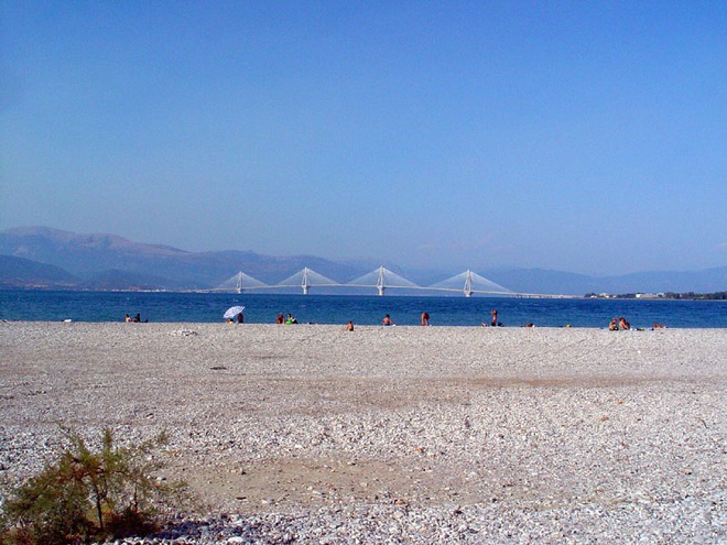 Πάτρα: Πεντακάθαρες για μπάνιο οι θάλασσες από Βραχνέικα μέχρι Ψαθόπυργο - Τι δείχνουν οι δειγματοληψίες από το Πανεπιστήμιο