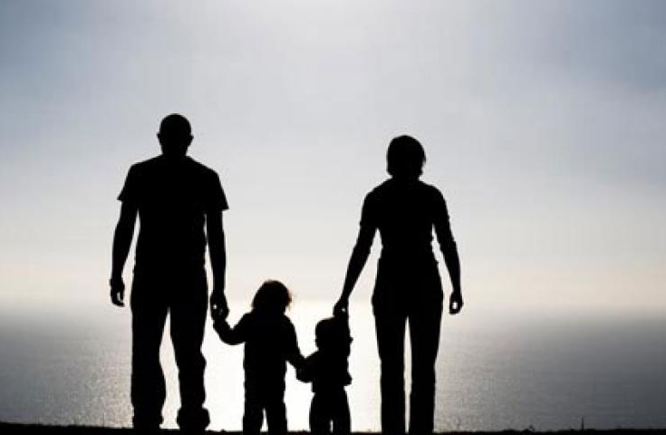 Aφορολόγητο λόγω παιδιών δικαιούνται και οι δύο γονείς