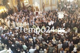 Ράγισαν καρδιές όταν ο Ανδρέας αποχαιρέτισε την αδελφή του Νίκη- "Συγνώμη για τον απόξενο κόσμο"