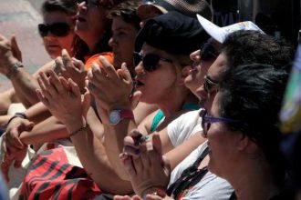 Πάτρα: Δάσκαλοι και Νηπιαγωγοί μπαίνουν... μπροστά - "Να ξεσηκωθούμε όλοι για τη διάλυση της Παιδείας"