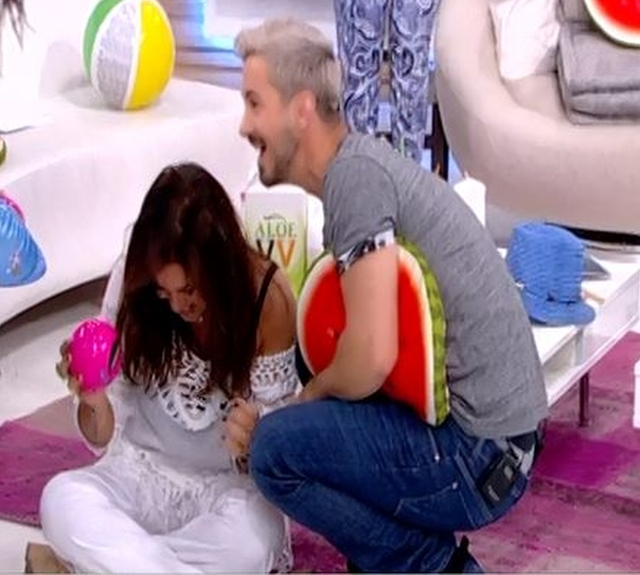 Η "on air" τούμπα της Ναταλίας Γερμανού - ΒΙΝΤΕΟ