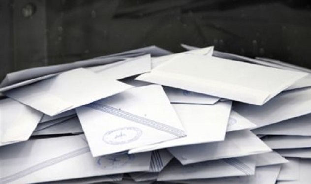 Πλειοψηφία υπέρ της απλής αναλογικής καταγράφει δημοσκόπηση