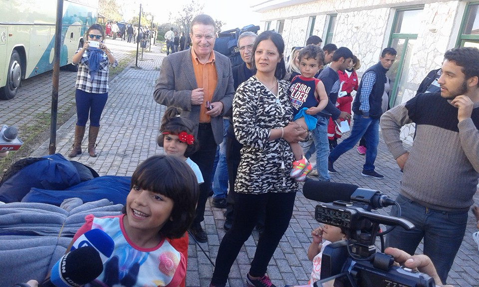 Πάτρα: Σύσκεψη στην Αποκεντρωμένη Διοίκηση για τους πρόσφυγες της Μυρσίνης