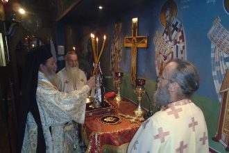 Πάτρα: Με λαμπρότητα η σύναξη της Παναγίας «Άξιον Εστί» - ΔΕΙΤΕ ΦΩΤΟΓΡΑΦΙΕΣ