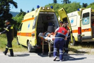 Λεωφορείο συγκρούστηκε με φορτηγό στην Πατρών - Κορίνθου * Τραυματίστηκε επιβάτης