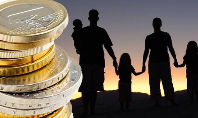 Επίδομα 360 ευρώ από τον ΟΓΑ - ΔΕΙΤΕ ποιοι το δικαιούνται