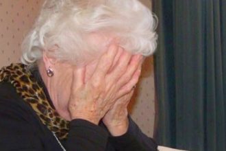 Πάτρα: Άρπαξαν χρυσή αλυσίδα από το λαιμό ηλικιωμένης