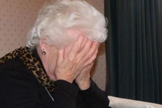 Πύργος: Εξιχνιάστηκε απάτη σε βάρος ηλικιωμένης - Της πήραν χρήματα για λογαριασμό του γιου της!