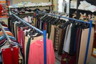 Ανοικτή σήμερα η Κοινωνική Ιματιοθήκη του Δήμου Αιγίου και της Ιεράς Μητροπόλεως