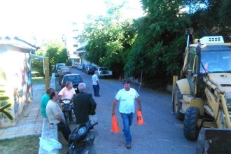 Πάτρα: Συνεργεία του Δήμου καθαρίζουν το Καραμανδάνειο