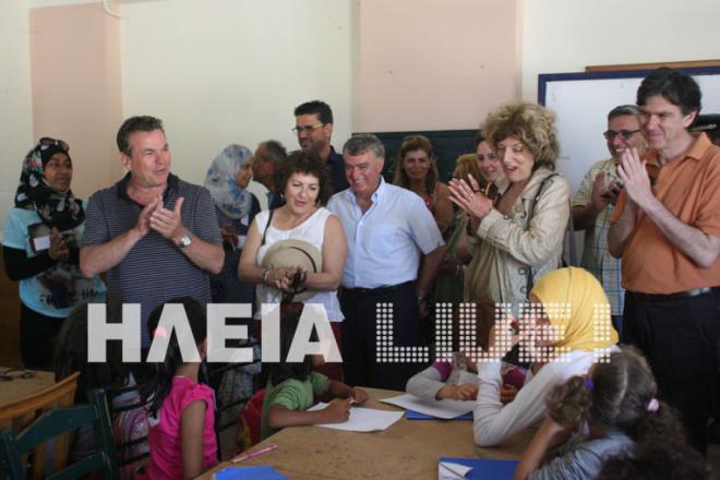 Ηλεία: Στους πρόσφυγες της Μυρσίνης Αναγνωστοπούλου και Πετρόπουλος