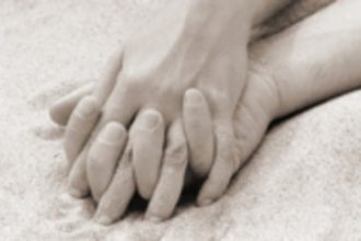 Πάτρα: Ο αγοραίος έρωτας πάει ...παραλία! - Δείτε πως την "έπεσαν" σε λουόμενο