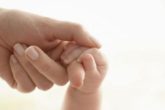 Αιγιάλεια: Έκκληση για βοήθεια στον 2χρονο Κωνσταντίνο από την Ακράτα που πάσχει από λευχαιμία