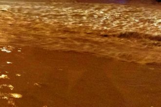 Δυτική Αχαΐα: "Φούσκωσαν" τα ποτάμια - Επί ποδός οι αρχές - Δύσκολη νύχτα για τους κατοίκους - Πλημμύρισαν καλλιέργειες - ΝΕΟΤΕΡΑ