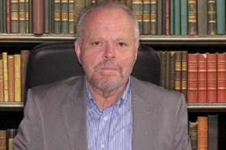 Πάτρα: Το πρωί της Δευτέρας το τελευταίο "αντίο" στον καθηγητή του Πανεπιστημίου Σπύρο Κρίβα - Απεβίωσε ξαφνικά στα 67 του χρόνια